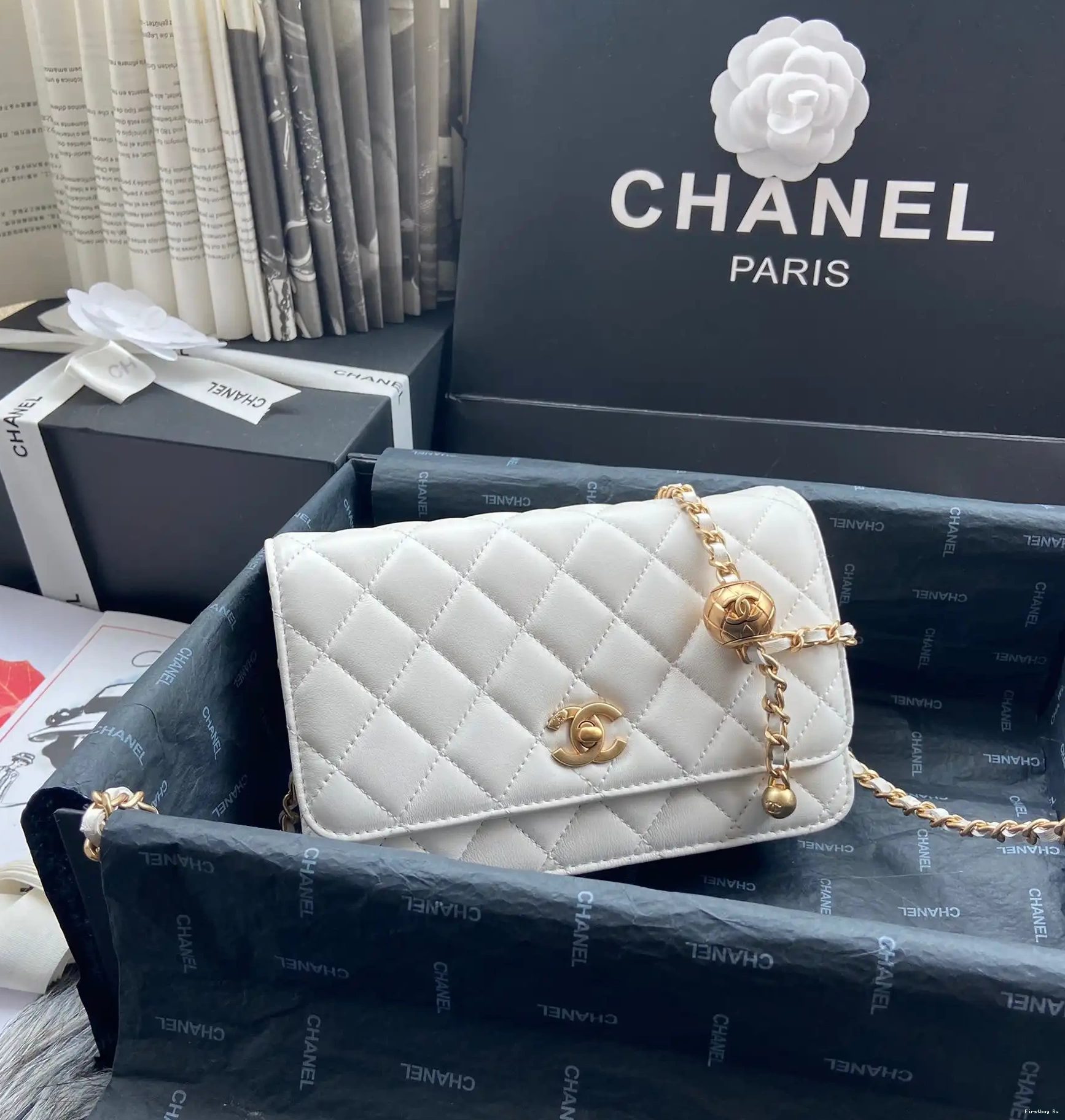 First Bag Ru WALLET CHANEL CHAIN 0623